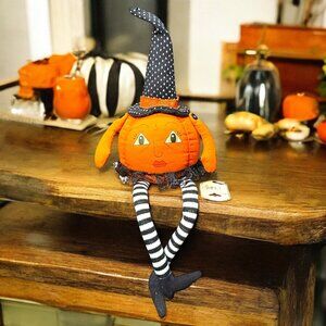 Halloween Primitive Vintage Style Pumpkin Head Witch Shelf Sitter Decor NEW